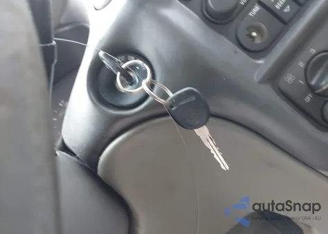 1998 Oldsmobile Cutlass Gl из США, поврежденный, VIN 1G3NB52M0W6310507